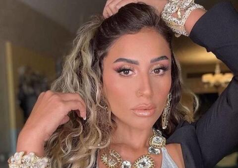 هكذا روجت دينا الشربيني لـ(آخر دور)...أحدث مسلسلاتها