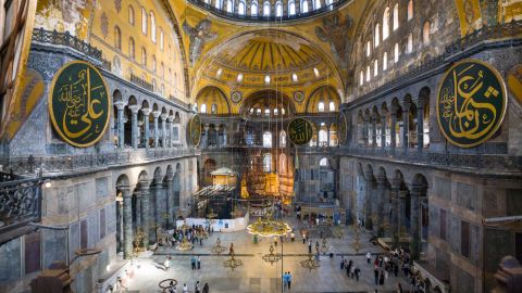 US Senator calls Turkey to convert Hagia Sophia back into museum