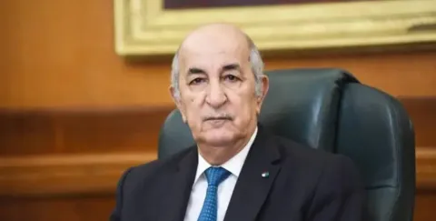 تبون يستدعي السفير الجزائري في فرنسا على خلفية تهريب أميرة بوراوي