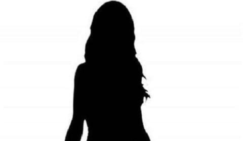 نجم هوليوودي يغادر المستشفى لاستلام جائزة الأوسكار 2023 ويعود لإجراء عملية جراحية
