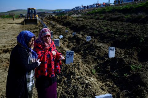 زلزال تركيا.. من الذي يطفئ غضب الرب؟