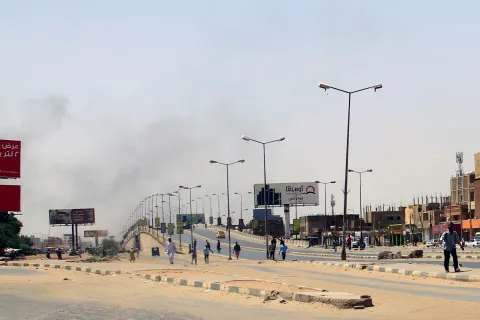 المعارك تشتد في الخرطوم.. مقاتلات الجيش السوداني تقصف