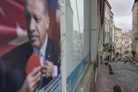 بدء فرز الاصوات بانتخابات الرئاسة التركية واردوغان الاوفر حظا