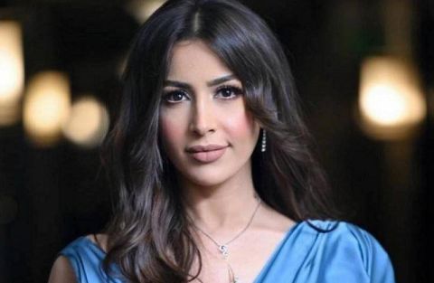 جنات تحتفل بعيد ميلاد ابنتها وسط أجواء الأميرات الساحرة
