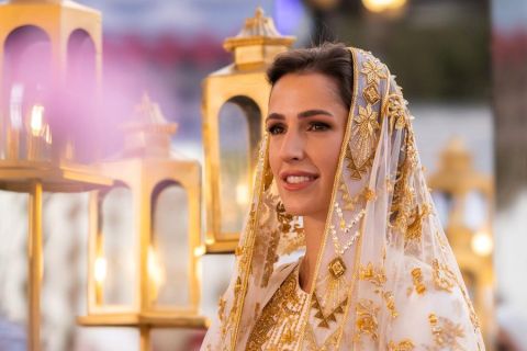 رجوة آل سيف تتألق بفستان زفاف بتصميم حصري من اللبناني إيلي صعب - تفاصيل الإطلالة 