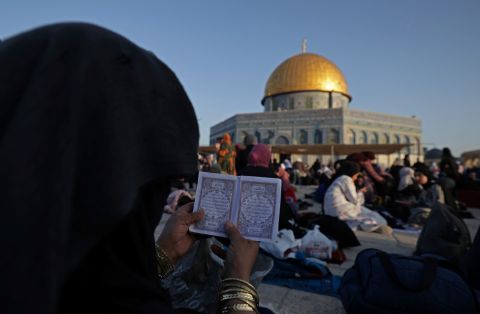 Israel arrests Palestinians after Eid Al-Adha prayers