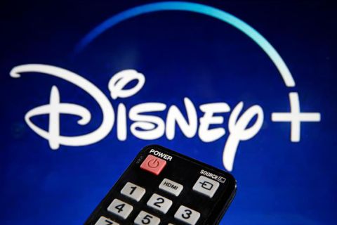 طفلة المسلسل التركي أمي  