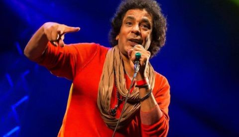 محمد منير يحيي حفل (مشواري) لتكريمه في السعودية 