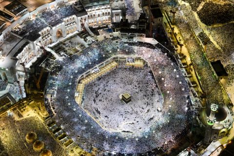 Best restaurants in Mecca near Haram