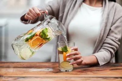 10 Natural drinks to balance hormones, you can drink it daily