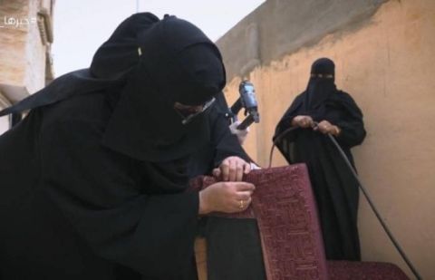 من هي السعودية عائشة الشبيلي التي بكت في الأمم المتحدة؟