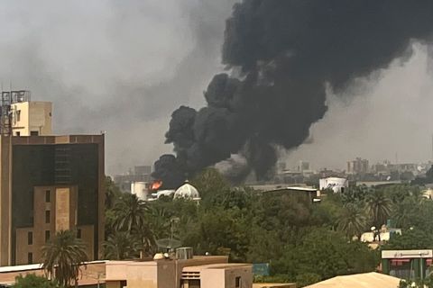 بعد العدوان على مخيم جنين.. ميا خليفة تهاجم 