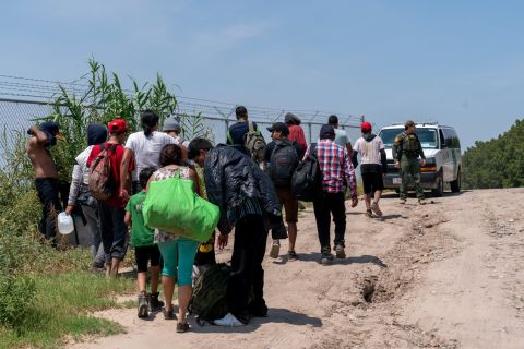 ISIS-tied smuggler helped migrants enter US from Mexico