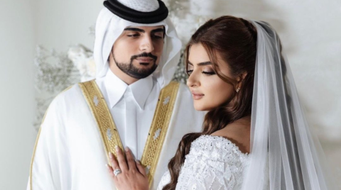 الشيخة مهرة تخطف الأنظار في حفل زفافها.. شاهدوا جمالها