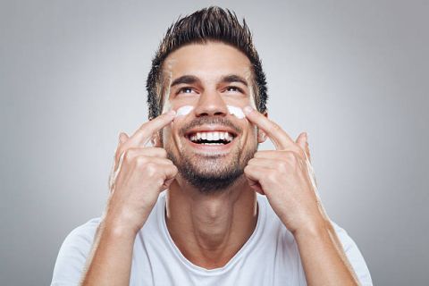 هل تفضل نانسي عجرم الأخضر على باقي الألوان؟