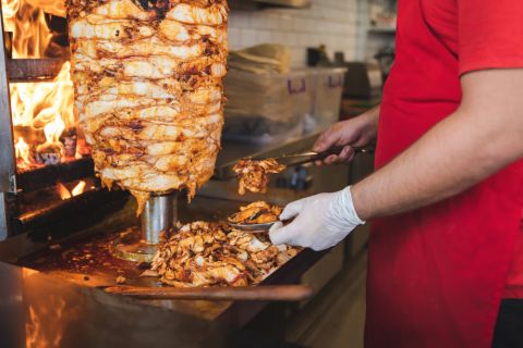 Video shows restaurant serving Shawarma with fish flavor