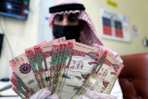 سعر الريال السعودي اليوم في مصر الأحد 15 أكتوبر 2023.. ارتفاع في السوق السوداء