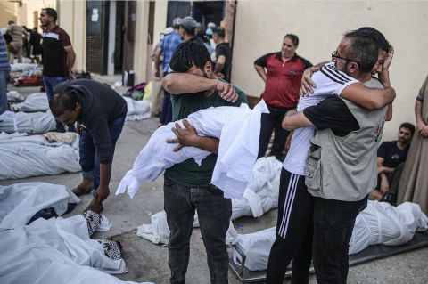 انهيار مشفيات غزة وتحذيرات من تحولها غدا الى مقابر