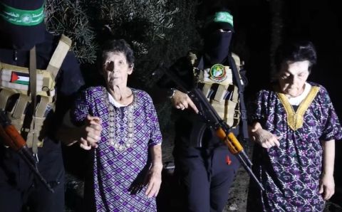 حماس تطلق سراح رهينتين رفضت اسرائيل استلامهما سابقا