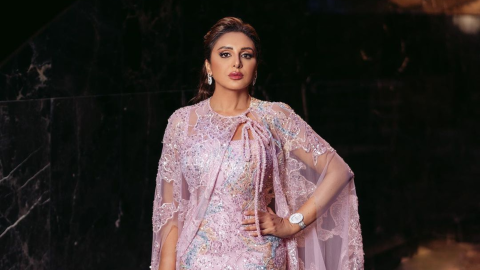 شقيقة كارمن سليمان تغني لأنغام في برنامج 