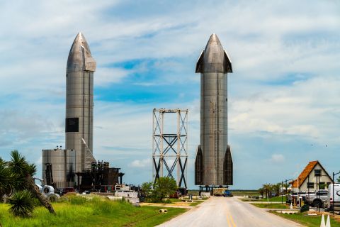 NASA is planning to build  house on the Moon