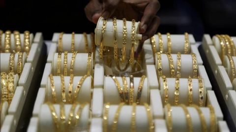 سعر الدولار اليوم في سوريا الأربعاء 29 نوفمبر 2023.. انخفاض الليرة