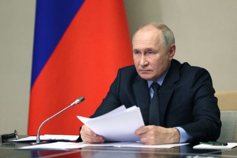 Putin signs off on withdrawing from nuclear test ban treaty