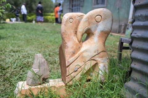 Kenyan sculptor wants to bring recognition to African art