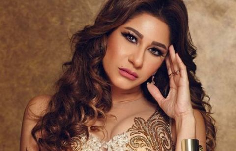 إنجي شرف بطلة مسلسل (ريا و سكينة) تعلن اعتزالها
