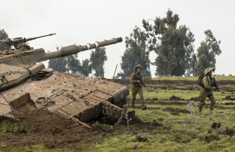 43 Israeli soldiers injured; Al-Qassam ambushes Israeli force