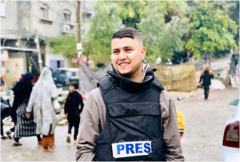 خلص بكفي.. معتز عزايزة ينعى حمزة الدحدوح و مصطفى ثريا