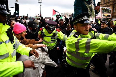 روسيا: هذا ما سيحدث إذا أغرقت اسرائيل أنفاق غزة