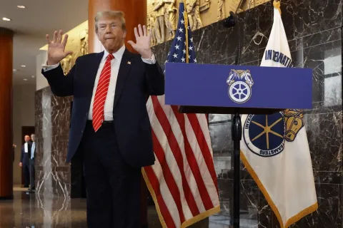 US federal appeals court rejects Trump's claim of absolute immunity