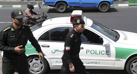إيران تشهد أسوأ حادث قتل جماعي: رجل يقتل 12 فردا من عائلته بالرصاص