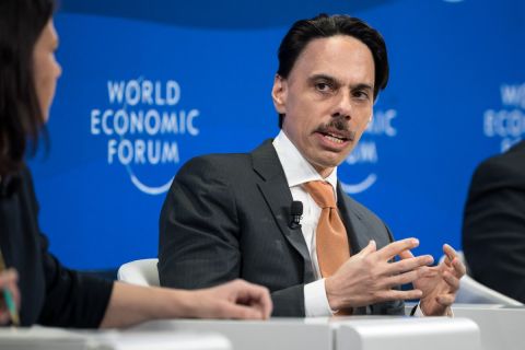 وزير الخارجية السعودي يناقش التحديات في غزة: هل يمكن التطبيع؟