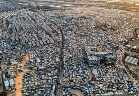 قناة إسرائيلية: الجيش يستعد لاجتياح رفح بريا