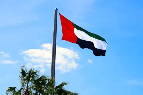 الإمارات: منخفض جوي وأمطار رعدية غزيرة أحيانا