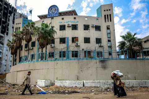 EU commits continued funding for UNRWA