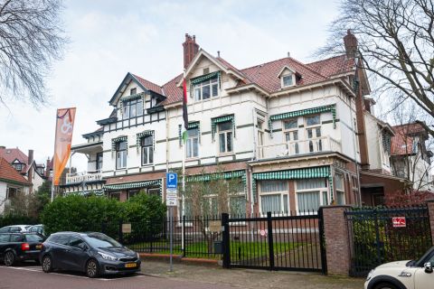 Arson attack on Israeli embassy in the Hague