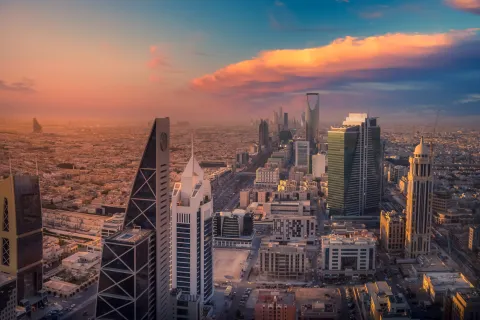 اقتصاد إسرائيل في خطر.. مطار بن غوريون يمنح موظفين إجازة غير مدفوعة