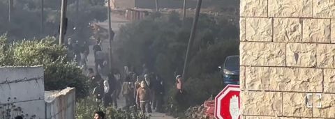 ميلشيات المستوطنين ترتكب مجزرة بحق أهالي المغير برام اللّه ودعوات لإنقاذ أهالي البلدة