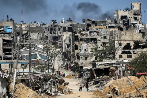 سموتريتش يدعو لتهجير سكان غزة.. الفصائل الفلسطينية تستعد لإجتياج رفح