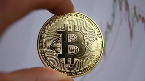 فضيحة مالية بالمغرب.. تهريب أموال عن طريق