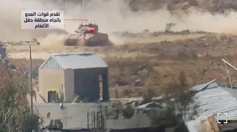 بالفيديو..سرايا القدس تفجر حقل ألغام بآليات الاحتلال وجنوده
