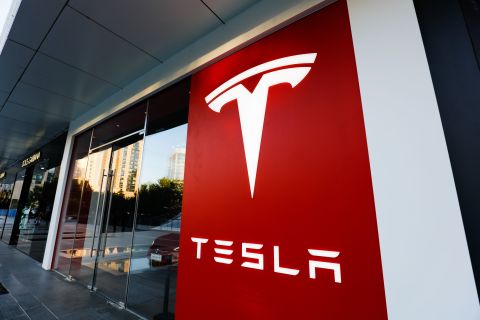 Elon Musk wants to hire laid off Tesla employees back now