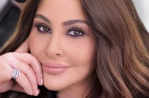فشل حفل إليسا قبل بدايته.. والتذاكر بالمجان!