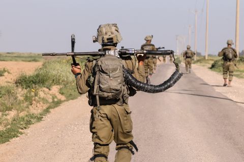 Former Mossad official: Israel at historic crossroads, war with Hezbollah would cripple nation