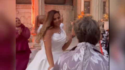 Video: Egyptian media personality under fire for dancing in Mosque courtyard