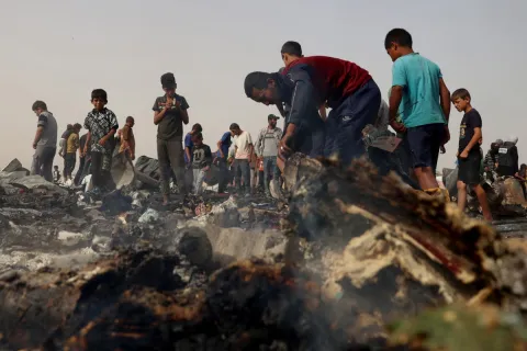 قصف مكثف وسط غزة.. 3 مجازر جديدة في القطاع