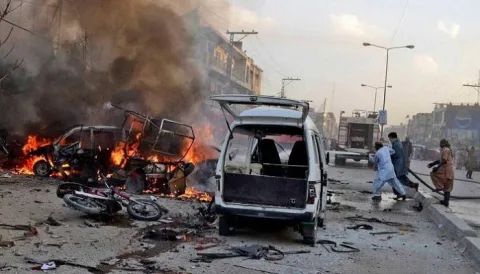 باكستان..مقتل 5 أشخاص بينهم عضو مجلس شيوخ سابق بانفجار قنبلة ناسفة